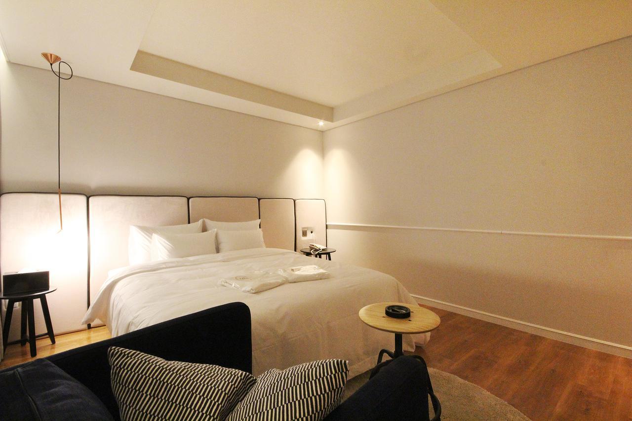 בוסאן Hotel Londoner Hwamyeong מראה חיצוני תמונה