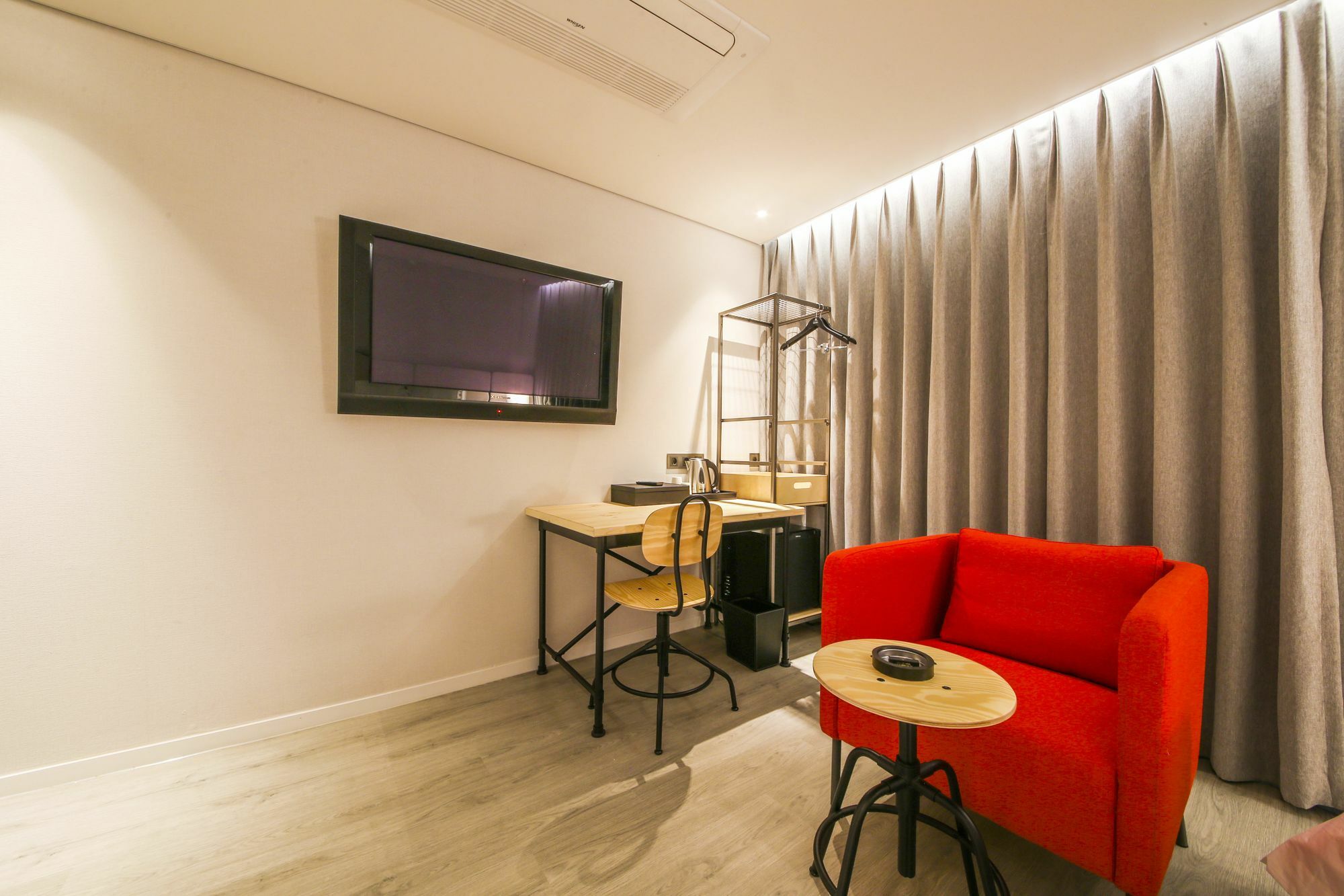 בוסאן Hotel Londoner Hwamyeong מראה חיצוני תמונה