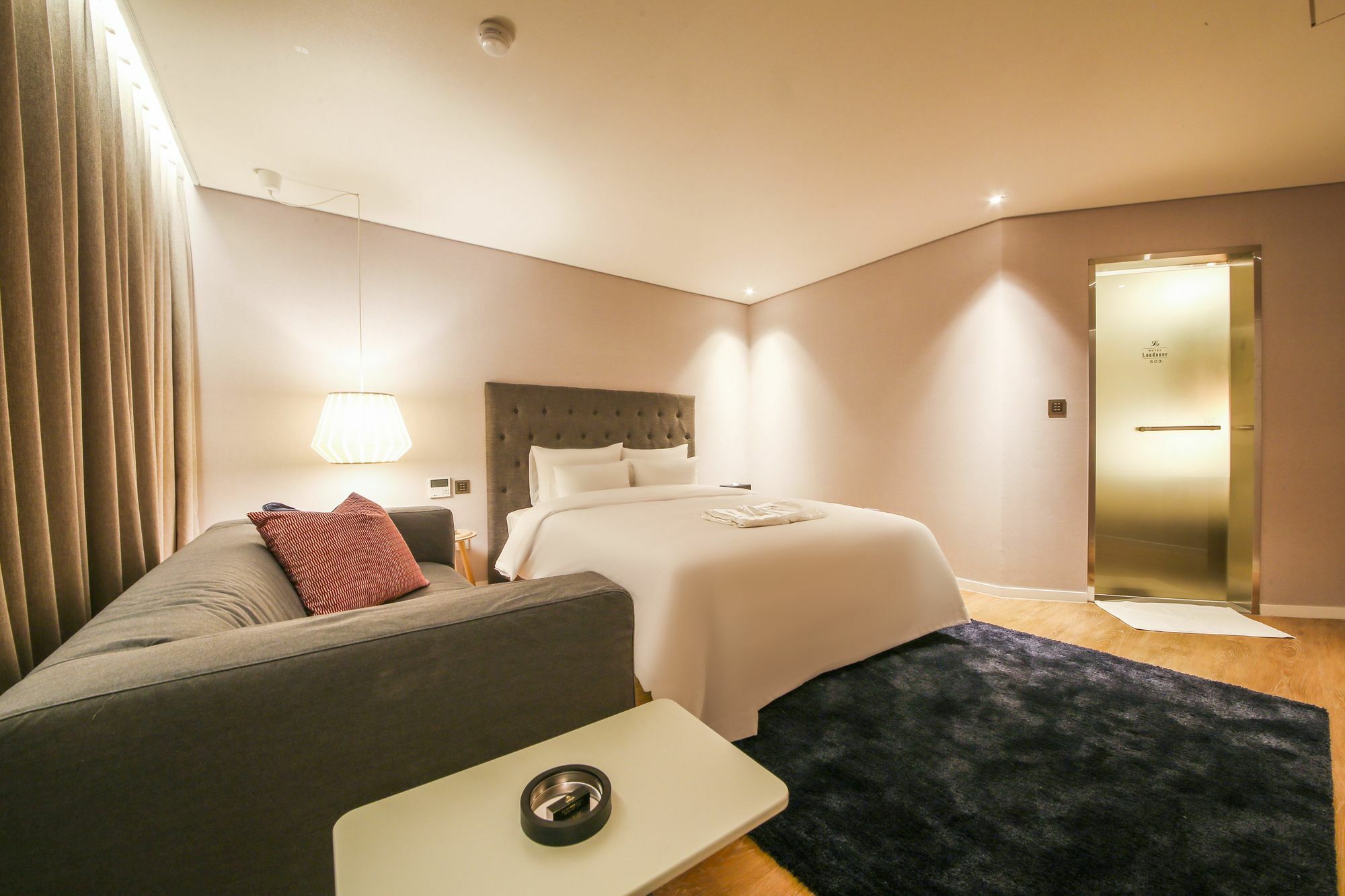 בוסאן Hotel Londoner Hwamyeong מראה חיצוני תמונה