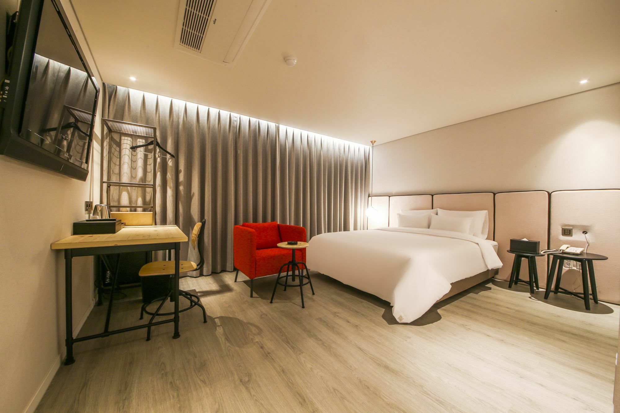 בוסאן Hotel Londoner Hwamyeong מראה חיצוני תמונה