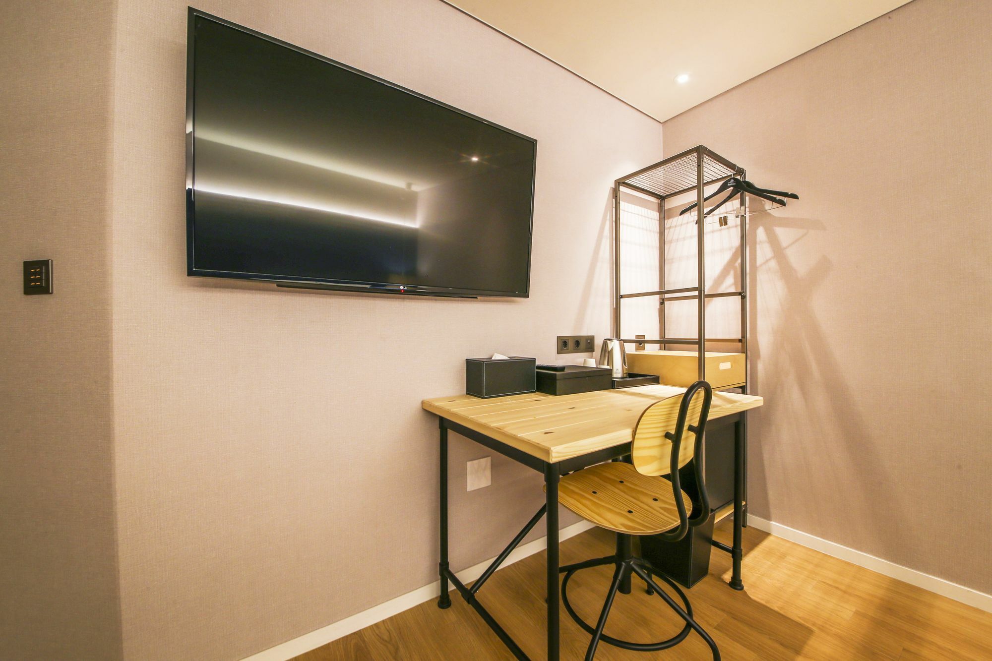 בוסאן Hotel Londoner Hwamyeong מראה חיצוני תמונה